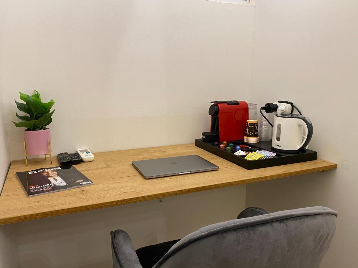 Rothschild Room Petach Tikva Dış mekan fotoğraf